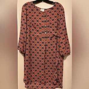 NWT Fig and Flower Tunic